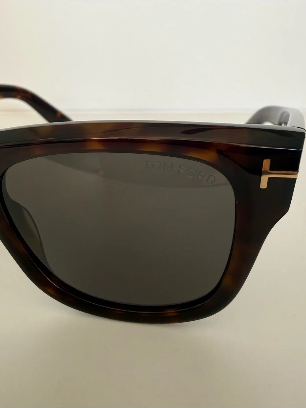 NEW!!! Tom Ford men sunglasses Finn-02 TF1304 52A Authentic